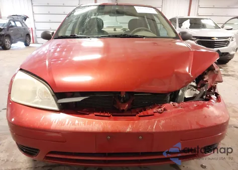 2005 Ford Focus Zx4 из США, поврежденный, VIN 1FAFP34N75W147052